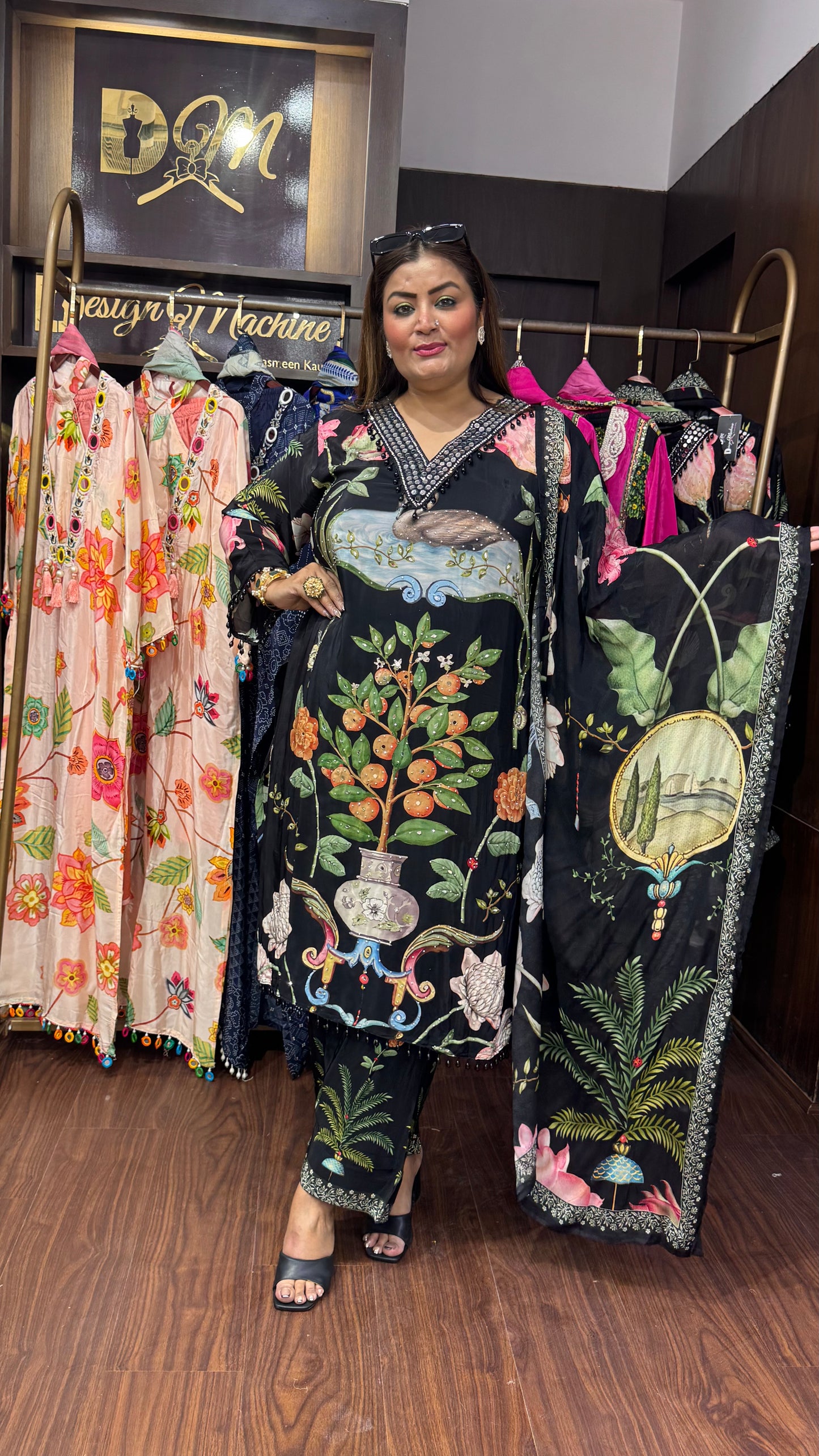 Riwaayat Crepe Suit
