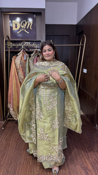 Ruhani (Glass Tissue Unstitch Suit)