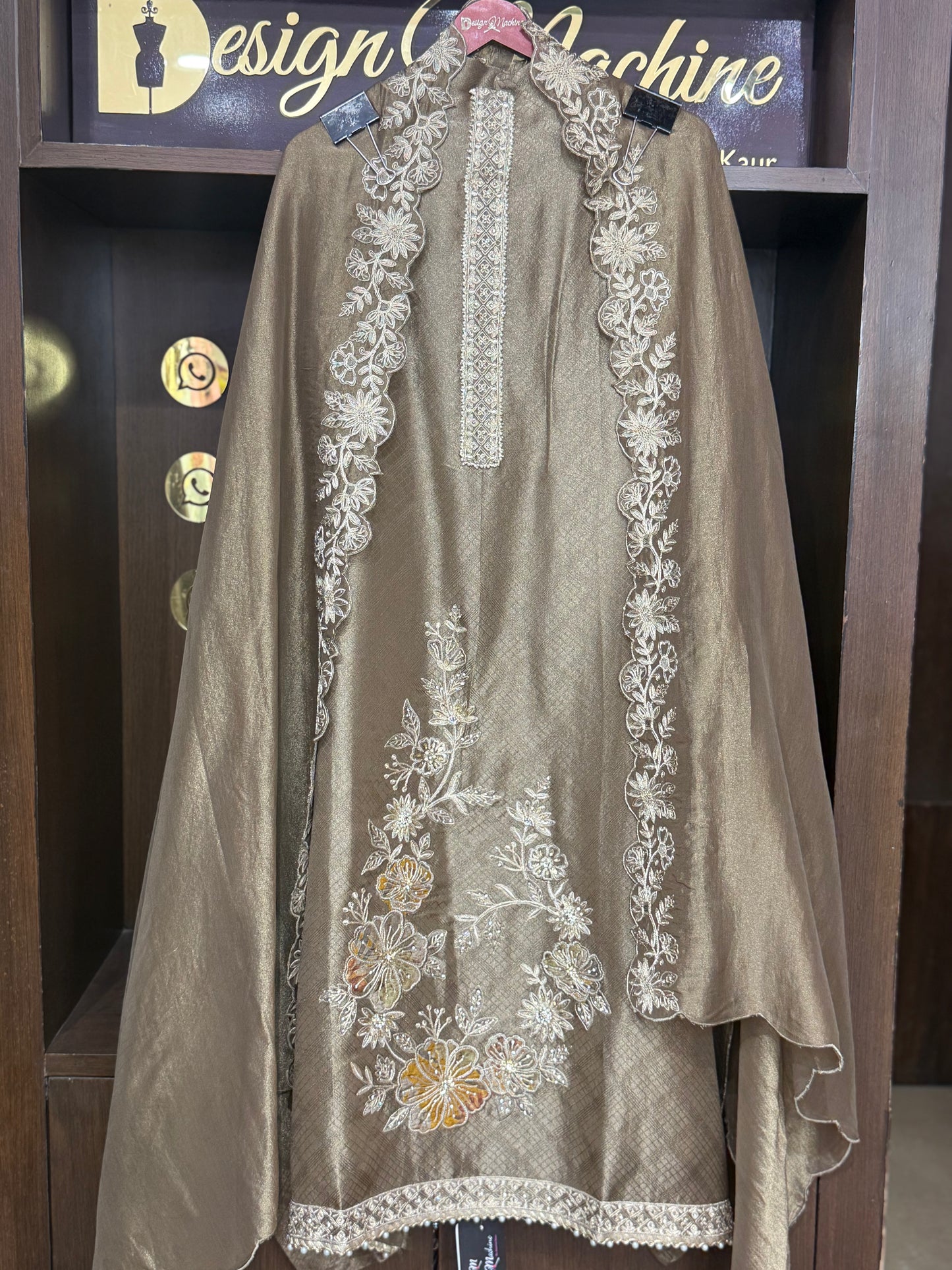 Chandrika Unstitched Suit
