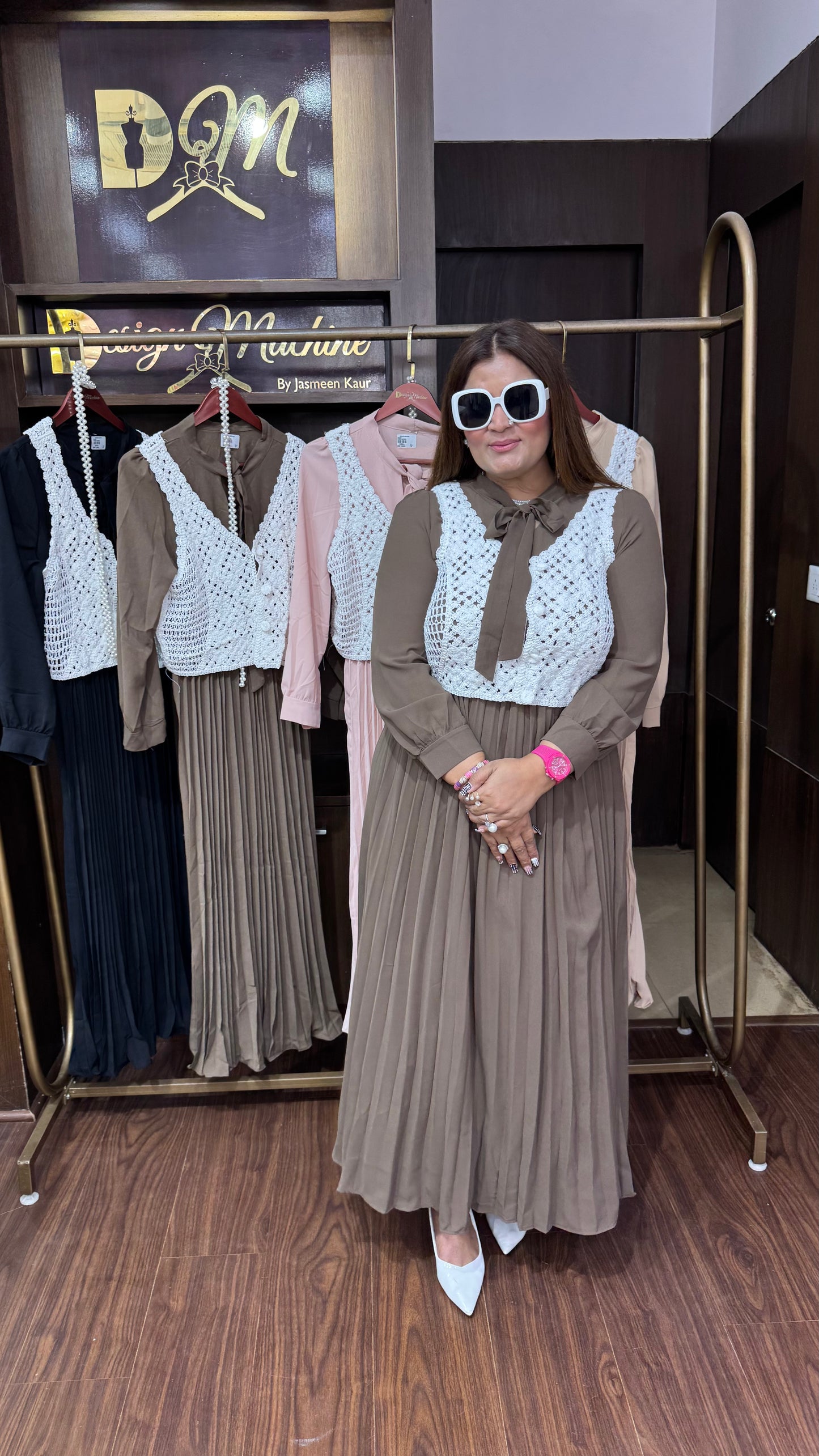 Avira (Dress)