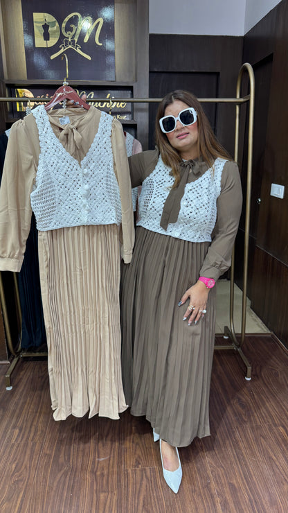 Avira (Dress)