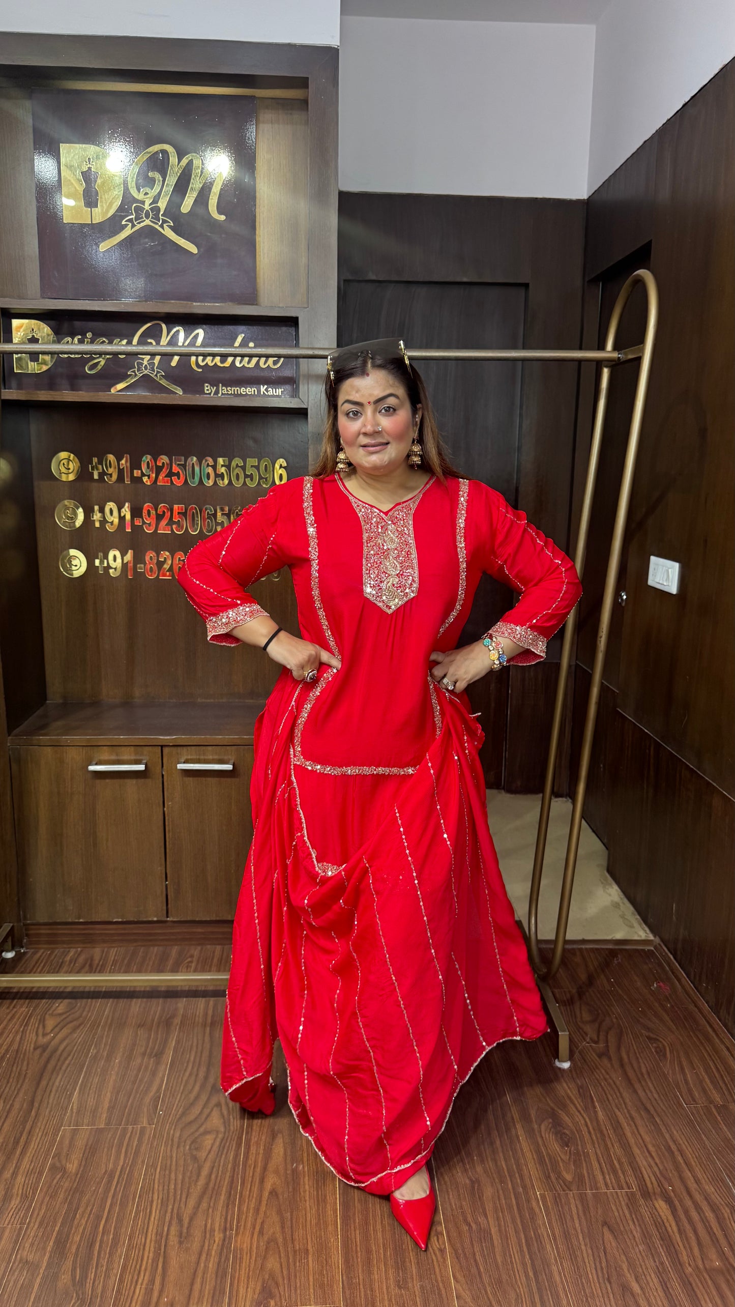Kirti (Pure Chinnon Suit)