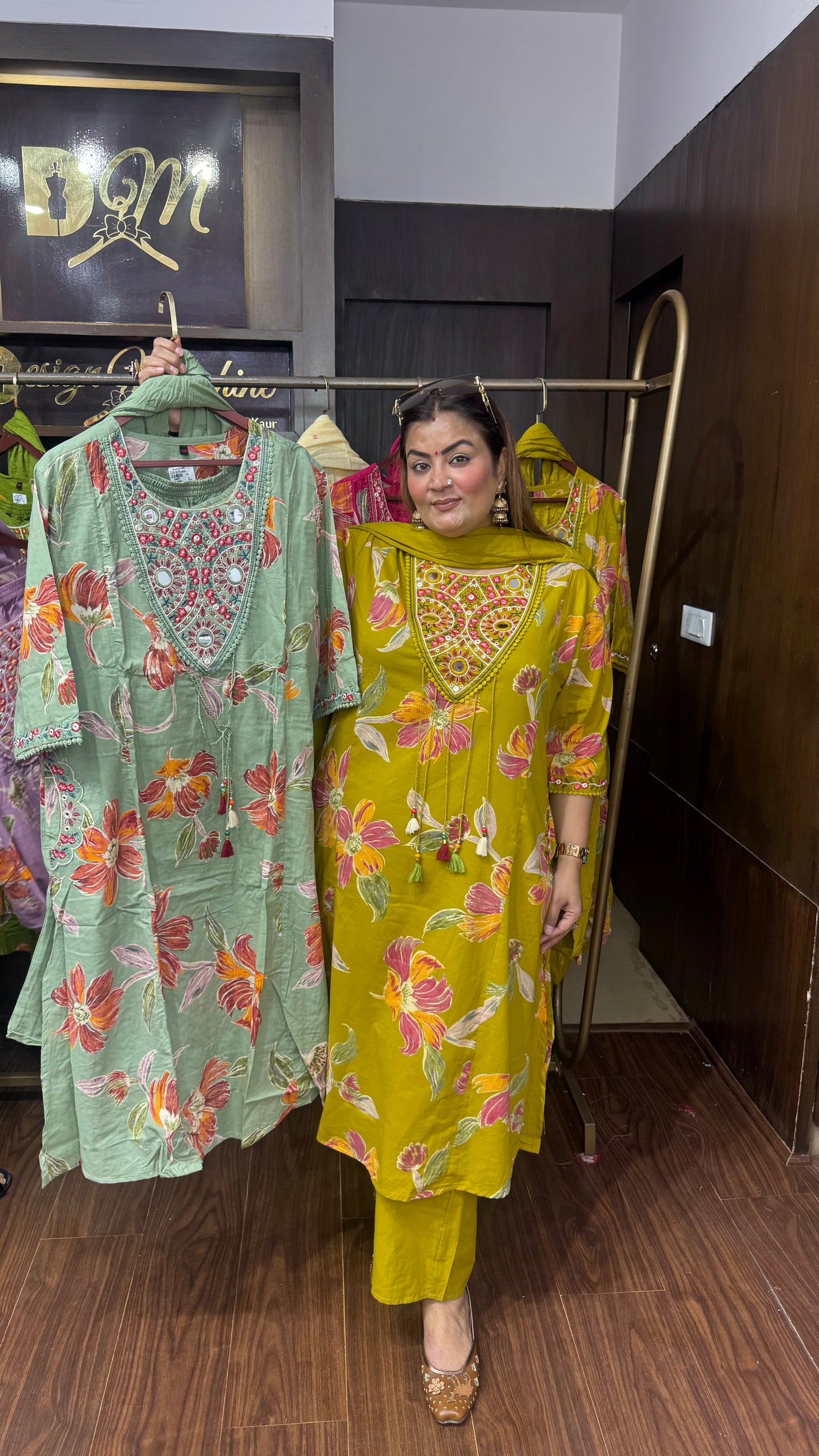 Kirti (Malmal Cotton Suit)