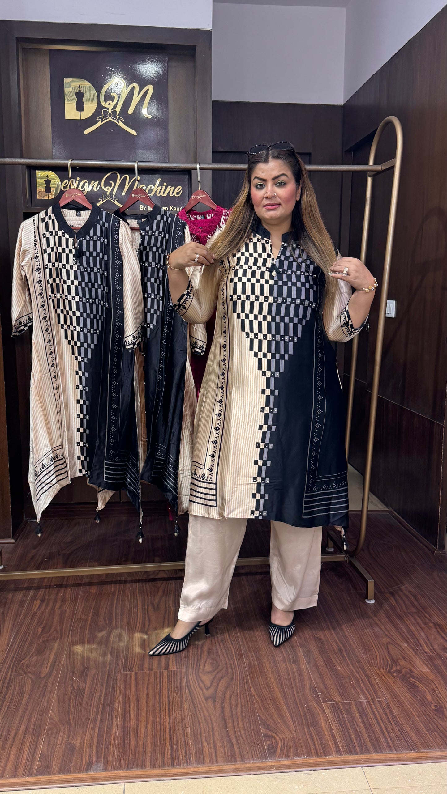 Zavinya Silk (Cordset)