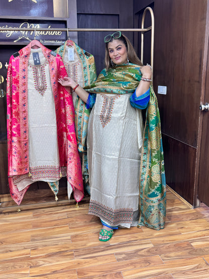 Inaayat Classic Suit with Banarasi Glam