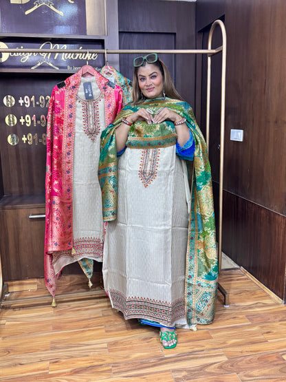 Inaayat Classic Suit with Banarasi Glam