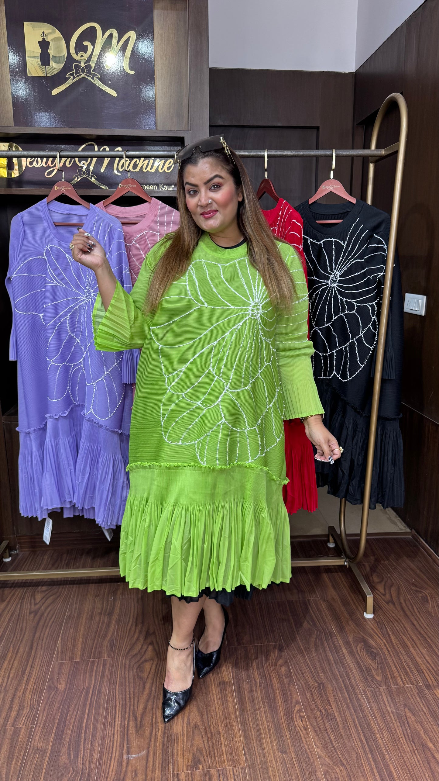 Riyana (Magic Dress)