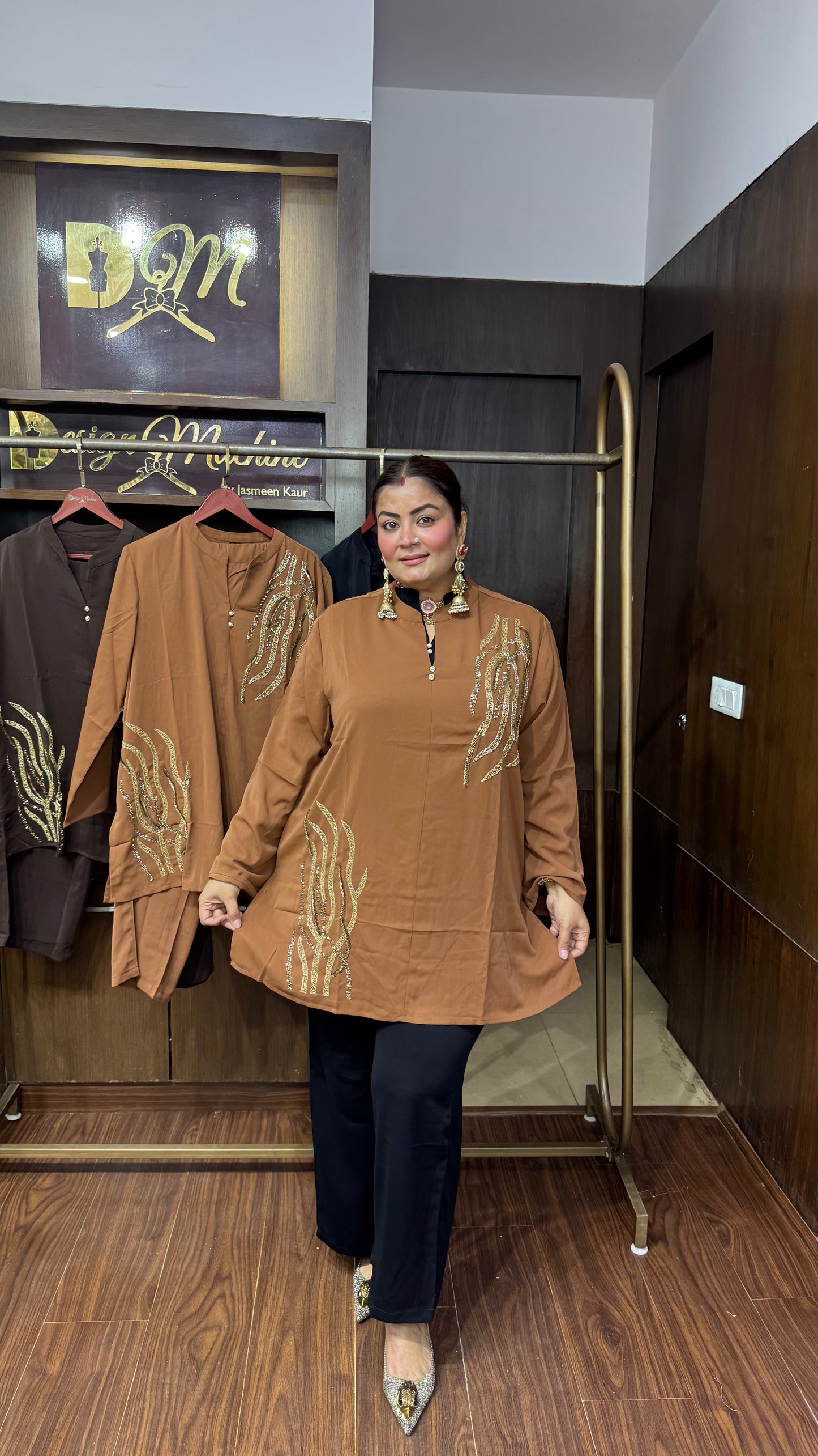 Ruhee (Pure Crepe Cordset)