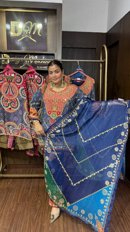 Anushka (Pure Crepe Suit)