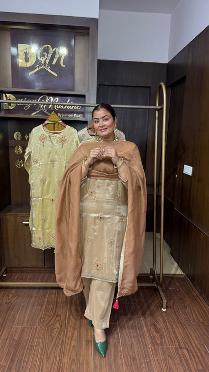 Asmi (Ziraff Tissue Suit)