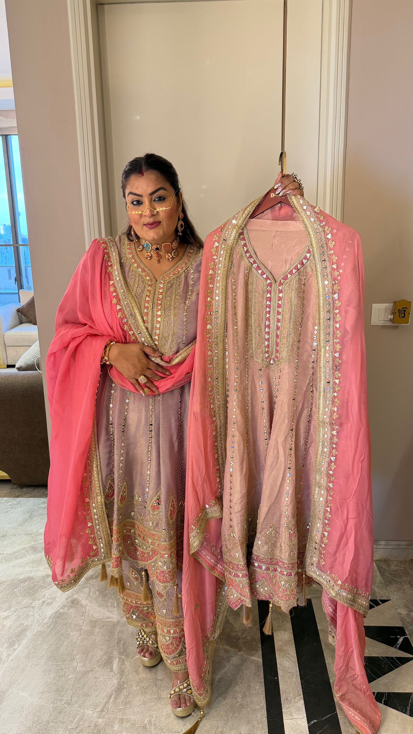 Aarisha (Farshi Salwar Suit)