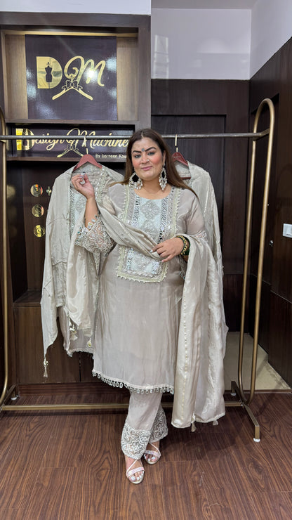 Anayka (Glass Tissue Suit)