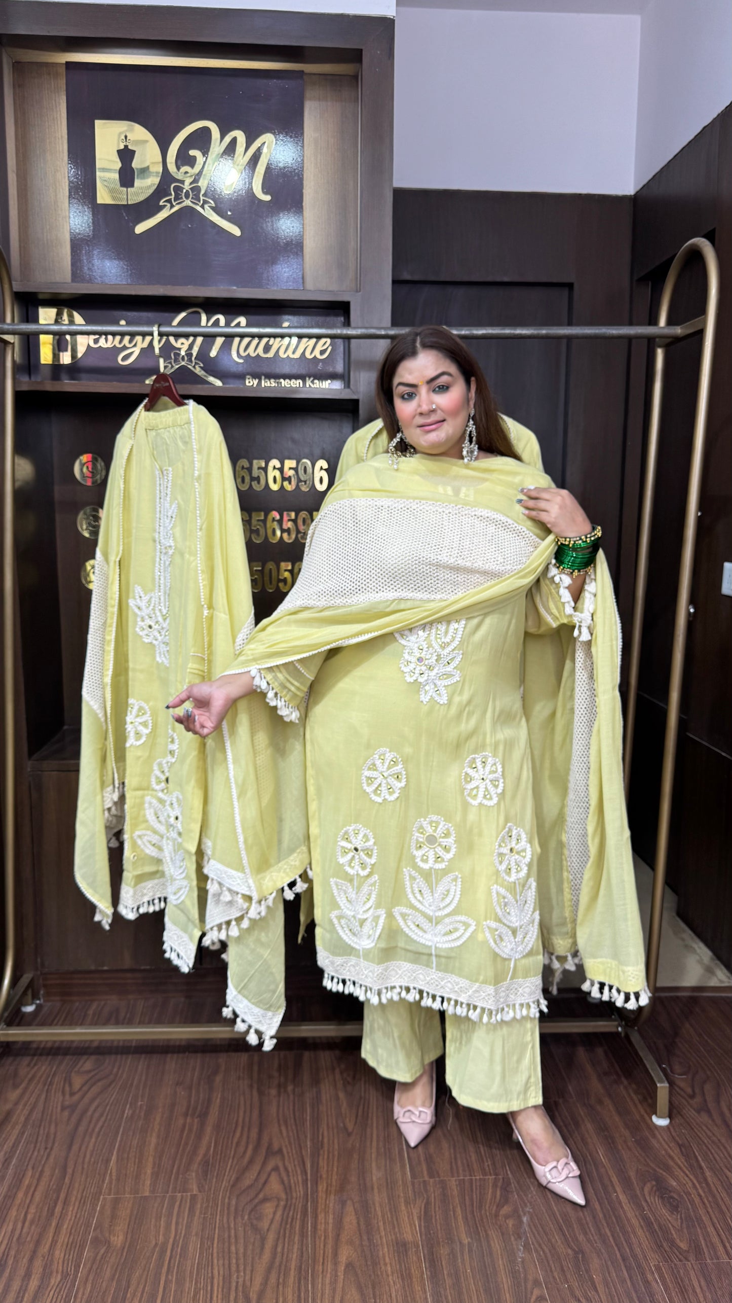 Arya (Mal Cotton Stitched Suit)