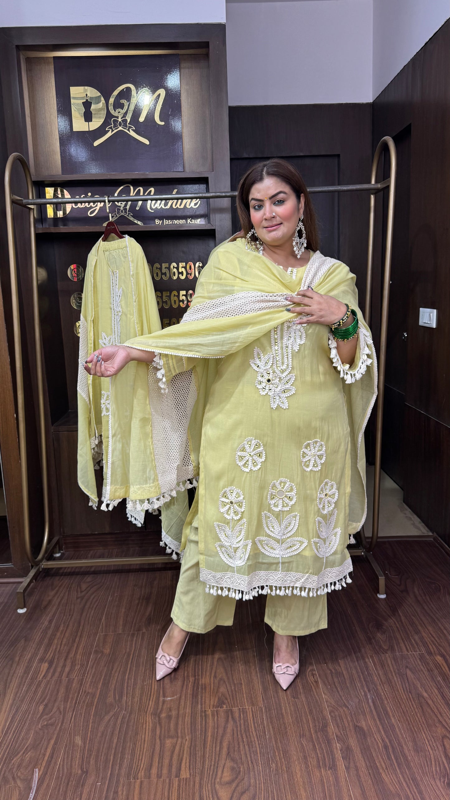 Arya (Mal Cotton Stitched Suit)