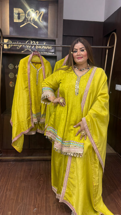 Anveera (Anarkali)