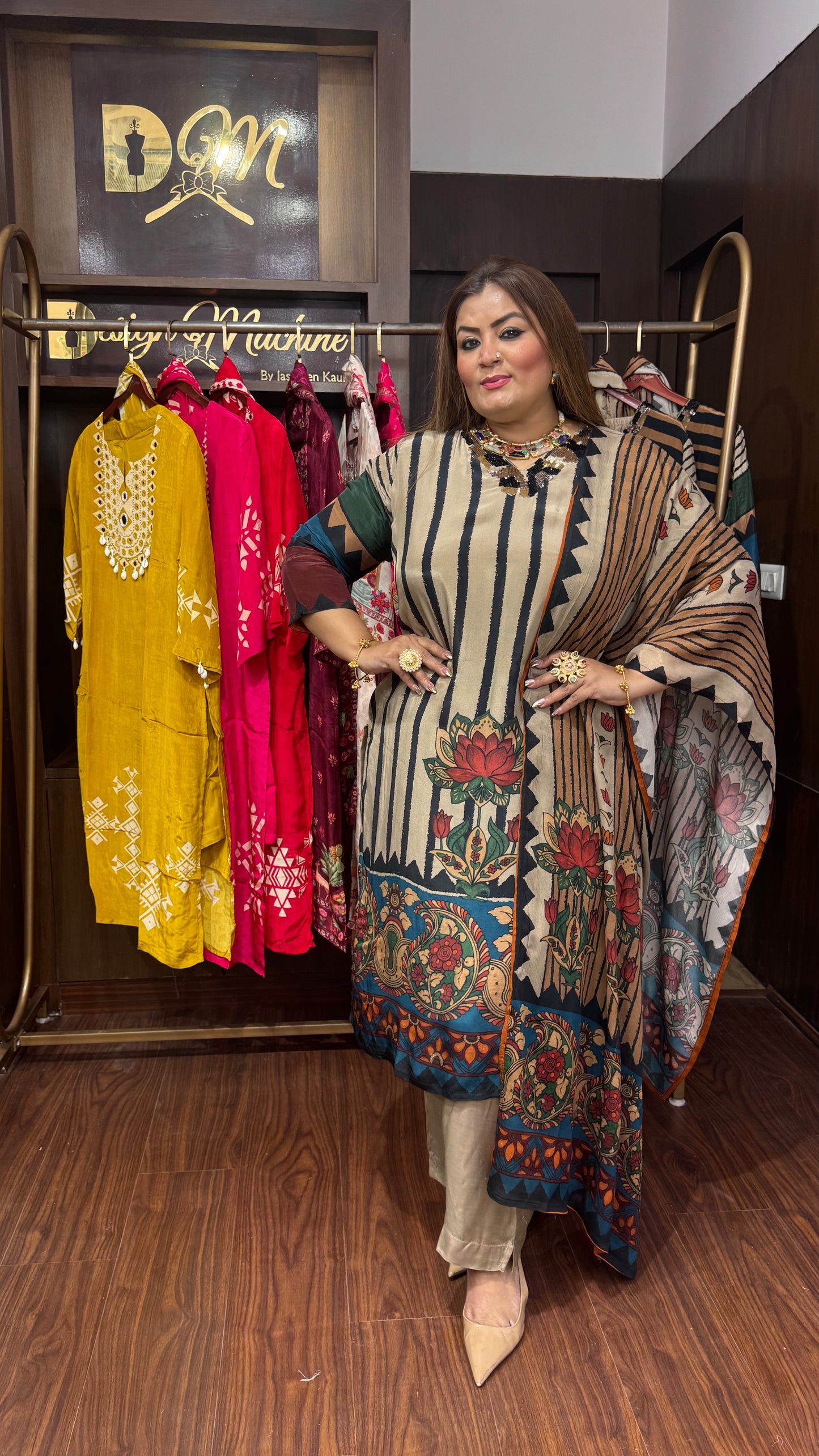 Aafiya Silk Crepe (Suit)