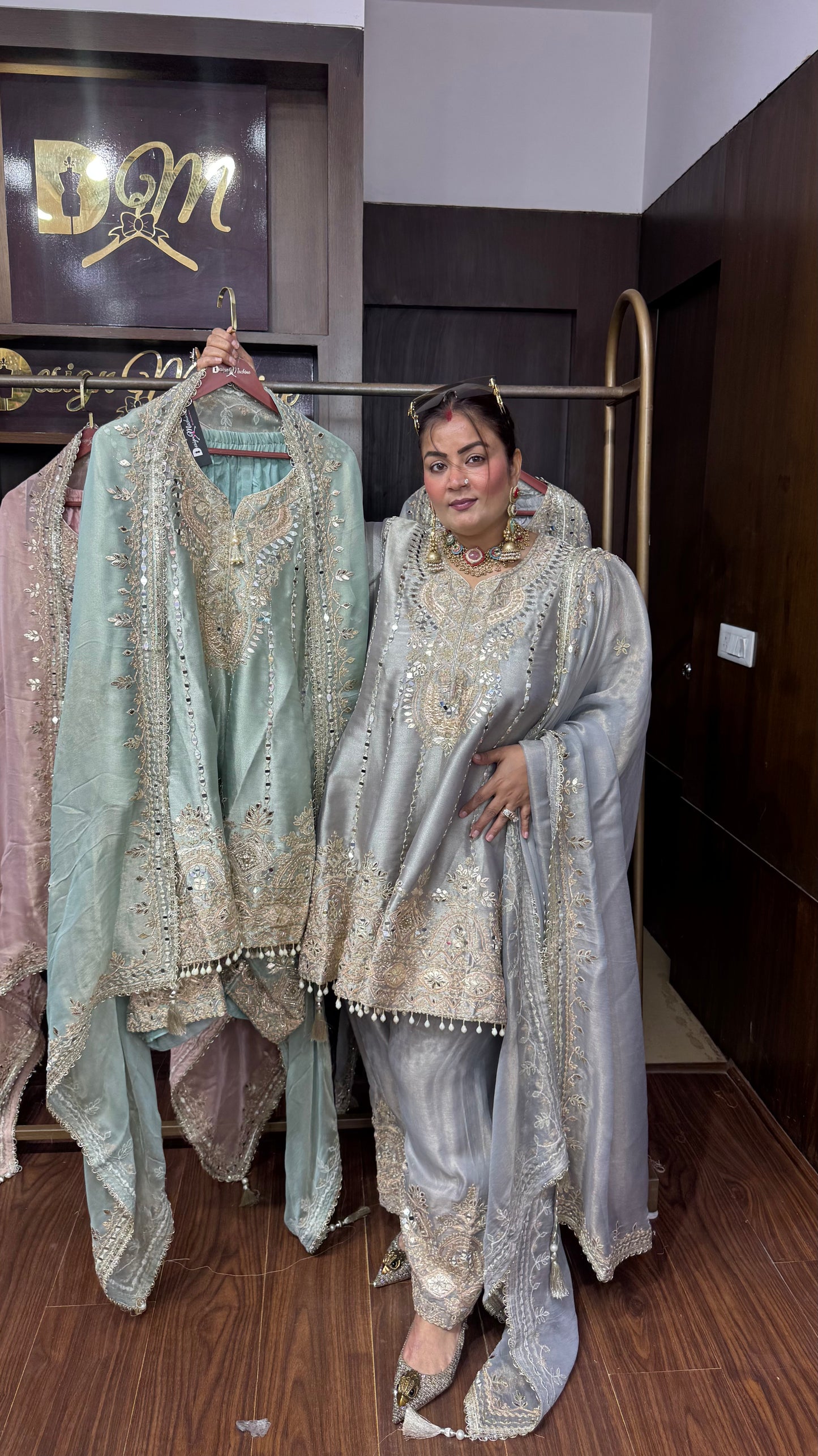 Zehra Glass Tissue Farshi Salwar Suit