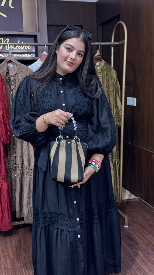 Aarna (Handbag)