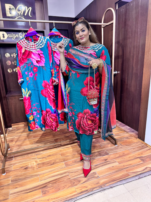 Velure Suit