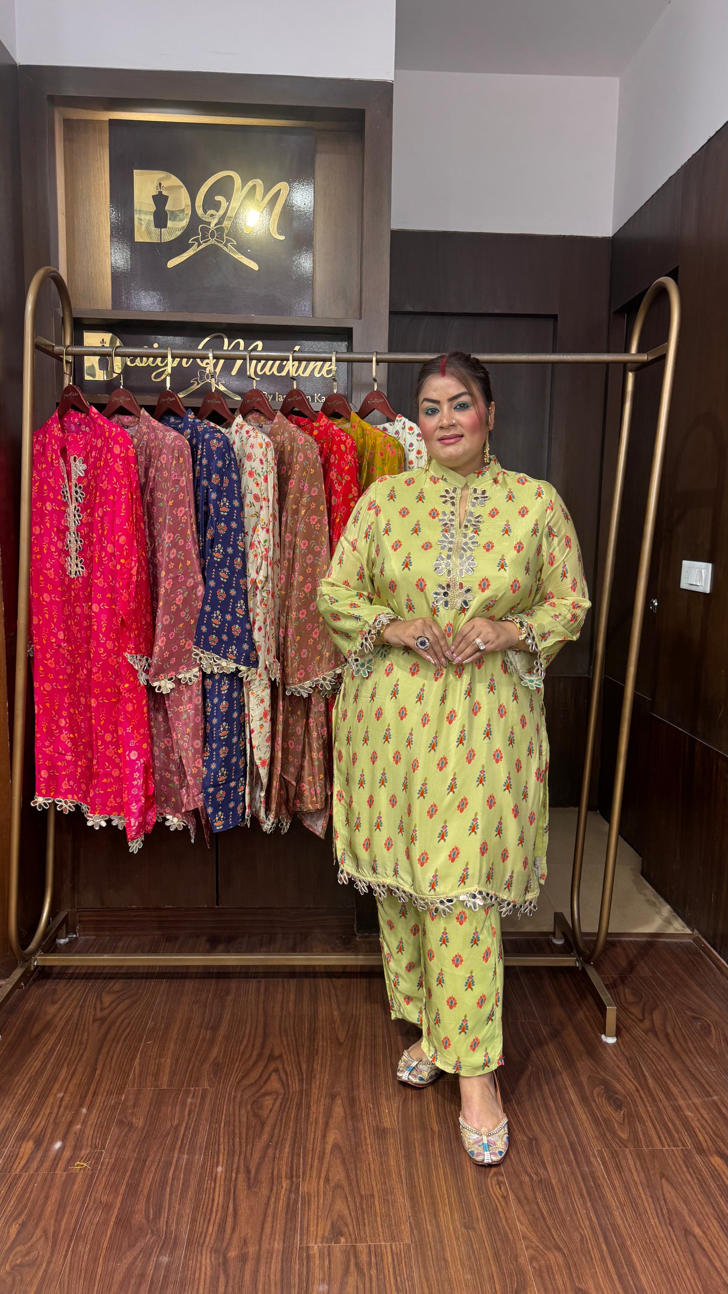 Kyraani (Crepe Cordset)