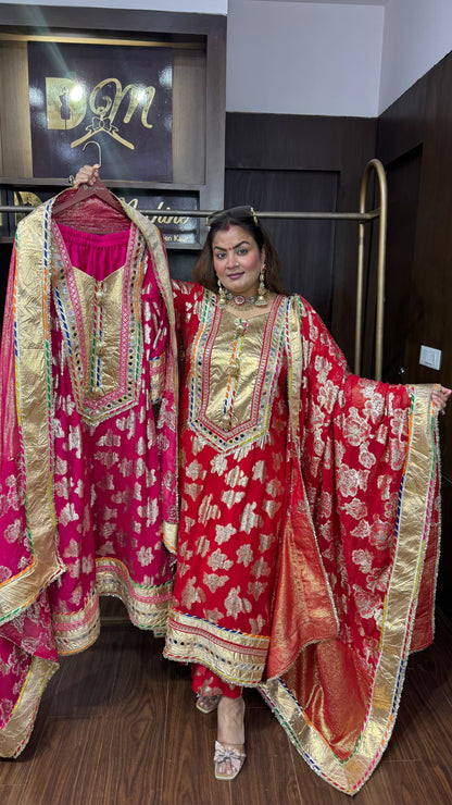 Aavya Pure Georgette Suit