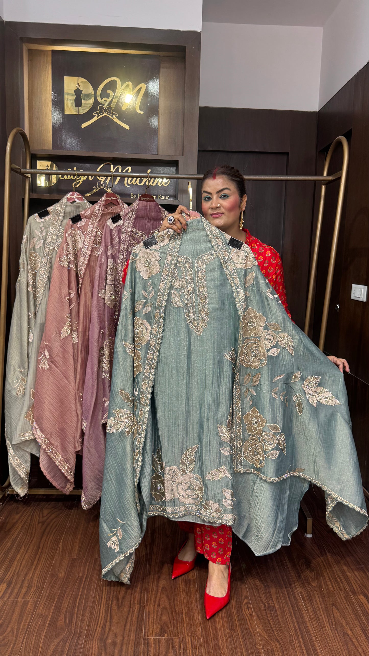 Rehnaya Pure Glass Tissue (Unstitch Suit)