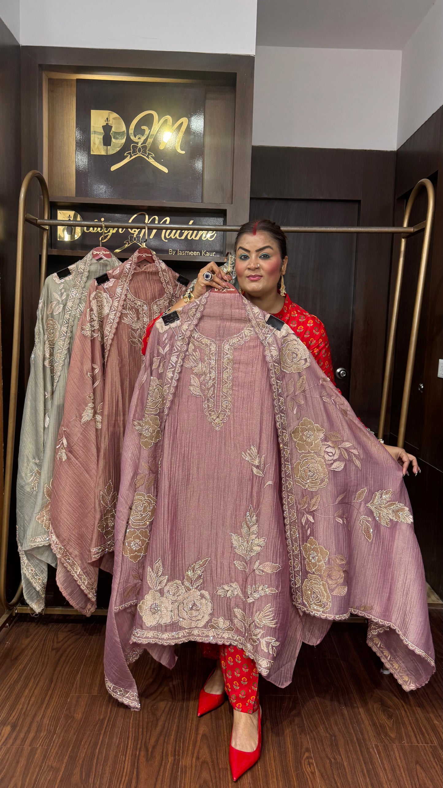 Rehnaya Pure Glass Tissue (Unstitch Suit)