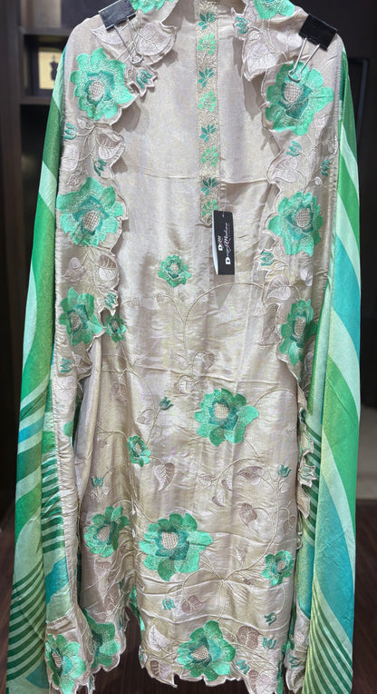 Avnisha (Shimmer Unstitched Suit)