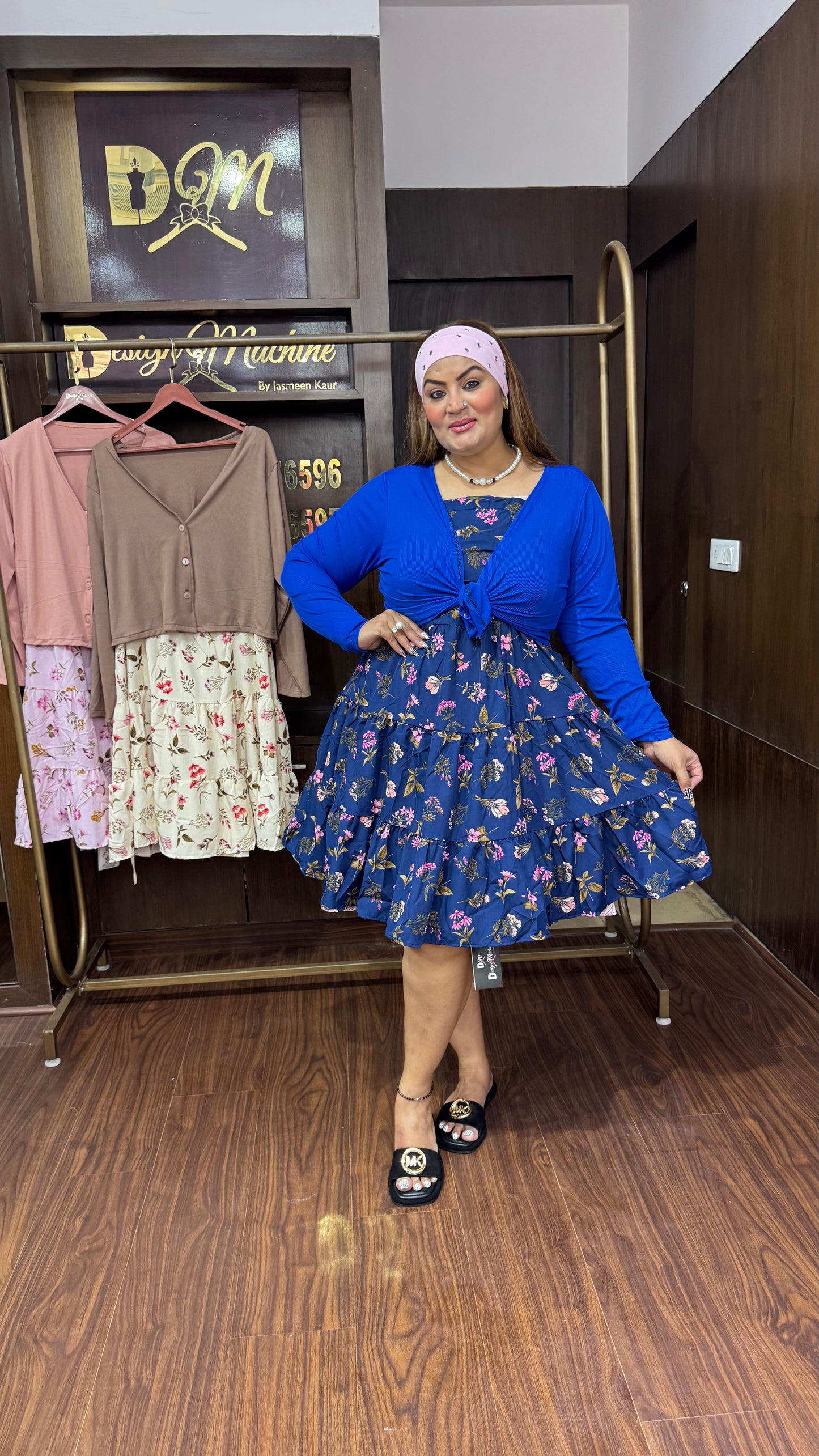 Aani (Korean Dress)