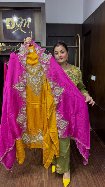 Zunaira Ziraff Tissue Unstitched Suit