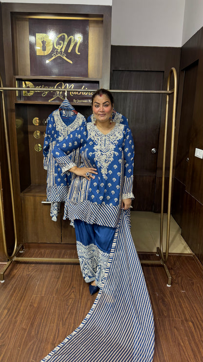 Mahira Pure Crepe Farshi Salwar Suit