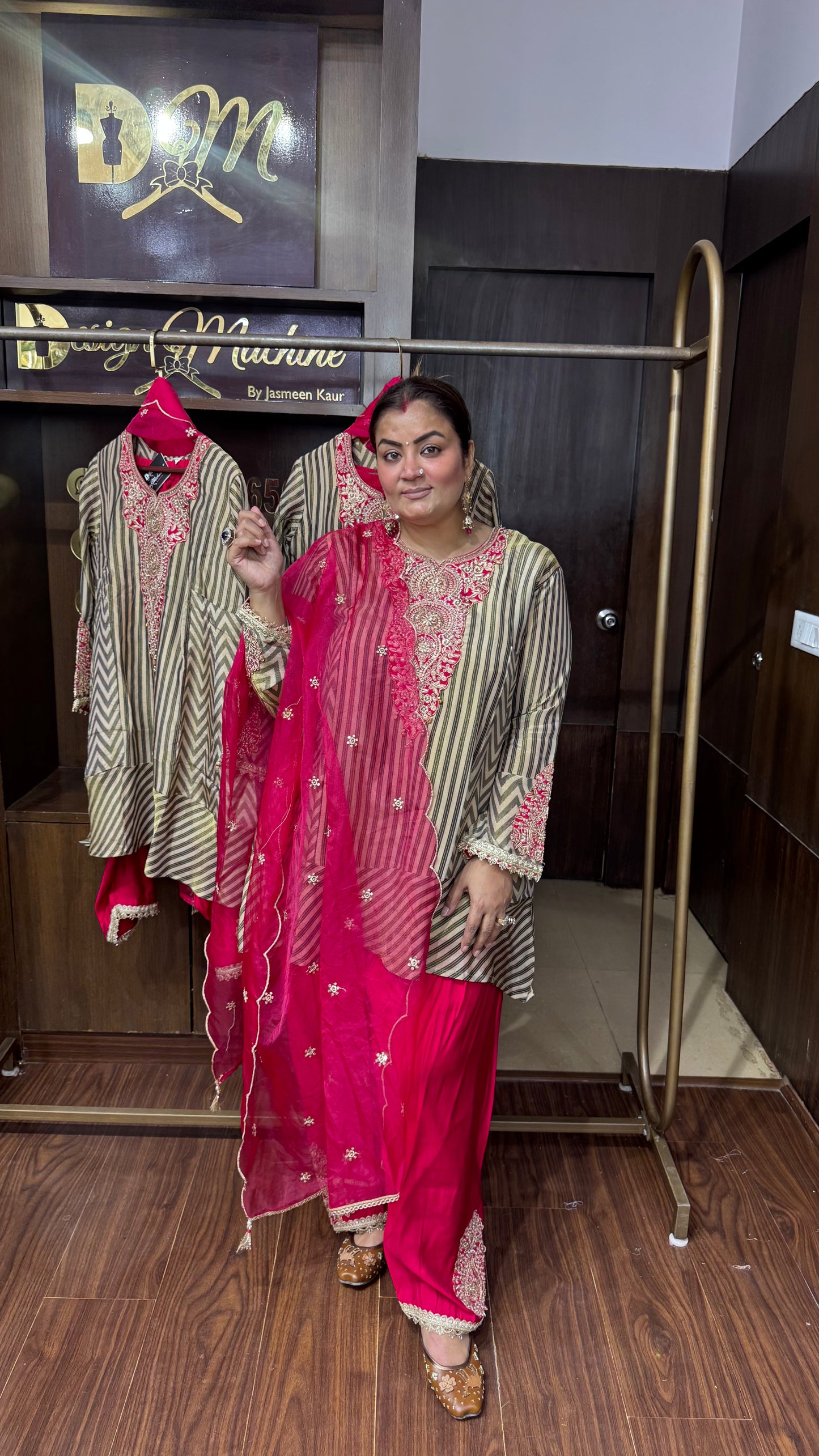 Afsana Glass Tissue Farshi Salwar Suit
