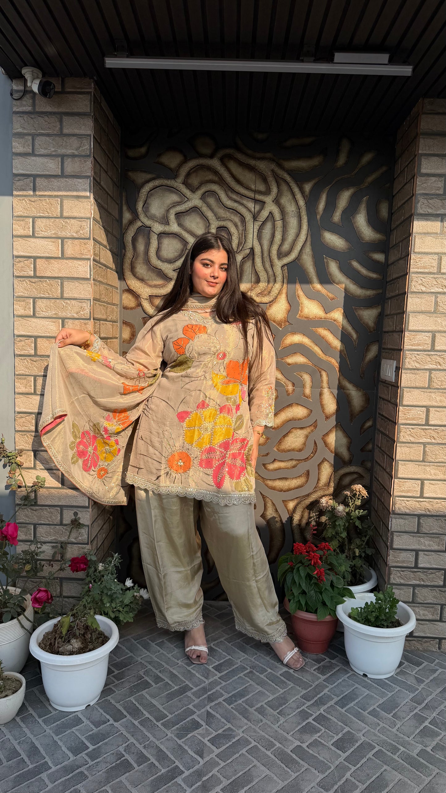 Mahira Crepe Suit