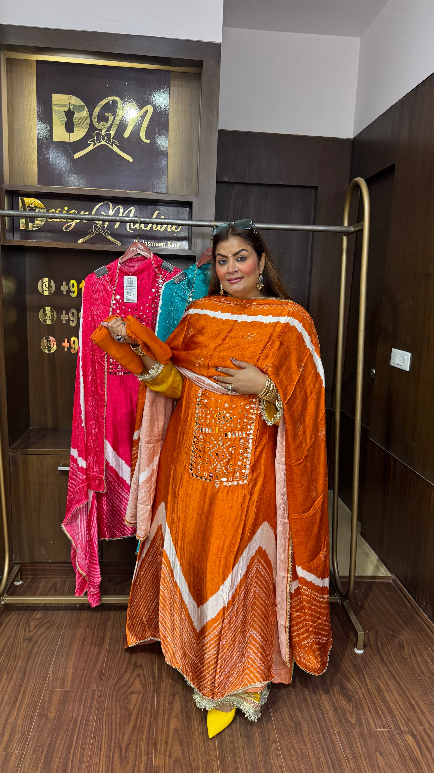 Ishika (Gajji Silk Unstitch Suit)