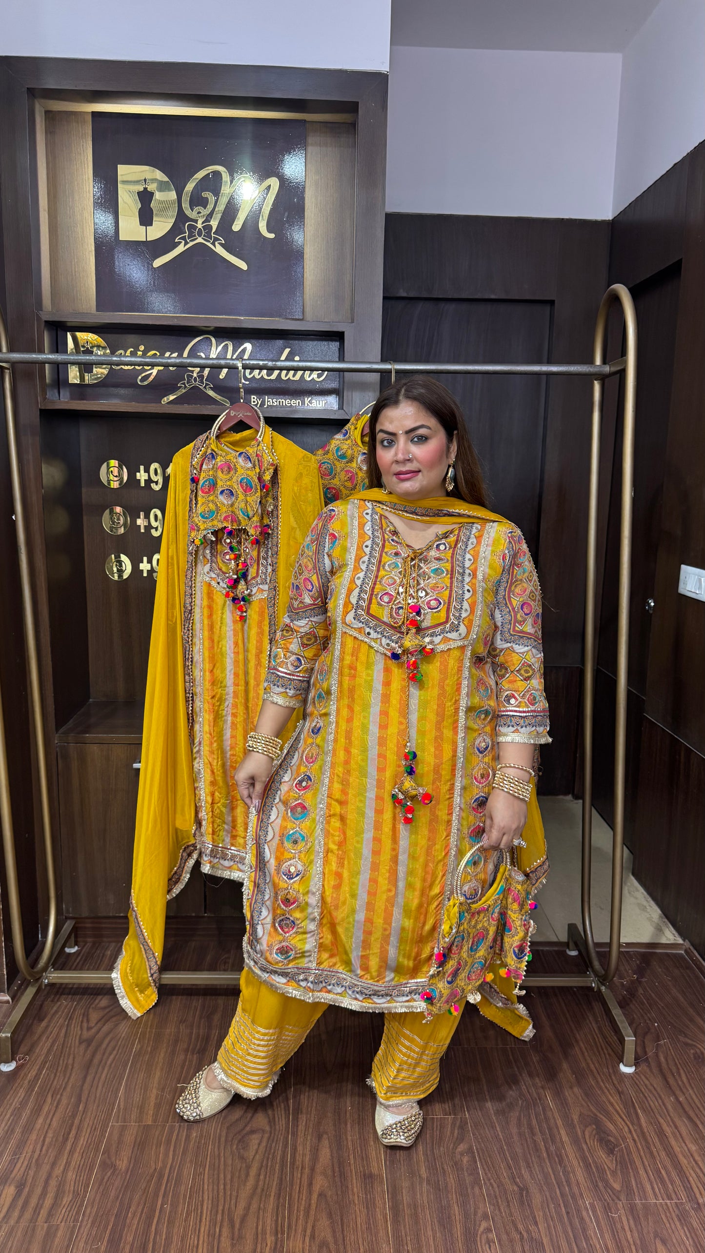 Isha (Pure Crepe Suit With Potli)