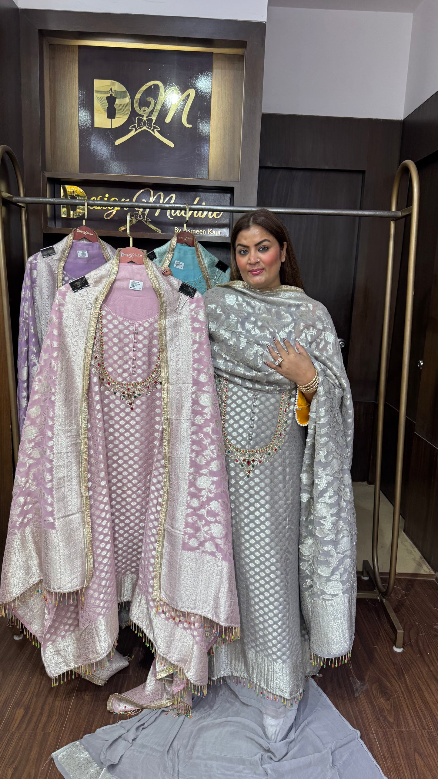 Isha (Georgette Fabric Unstitch Suit)