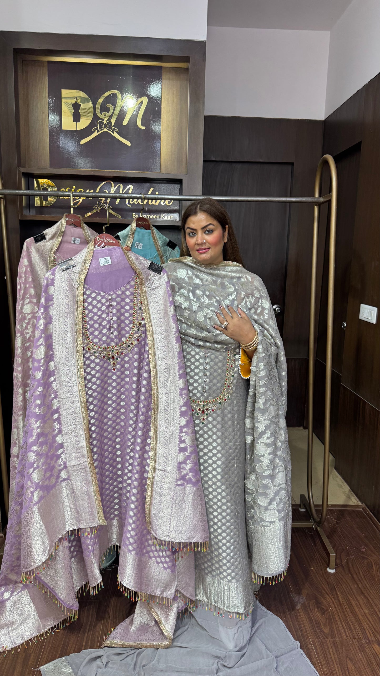 Isha (Georgette Fabric Unstitch Suit)