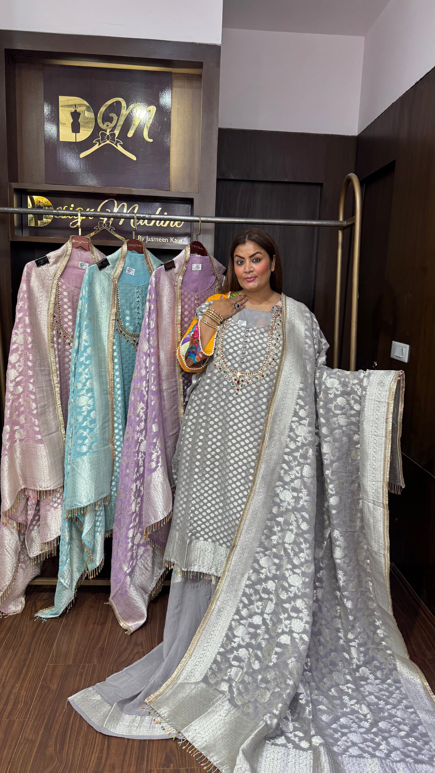Isha (Georgette Fabric Unstitch Suit)
