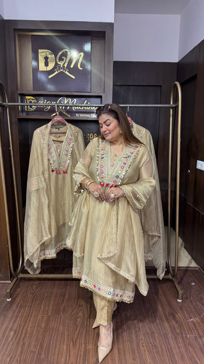 Noor Crush Tissue Suit