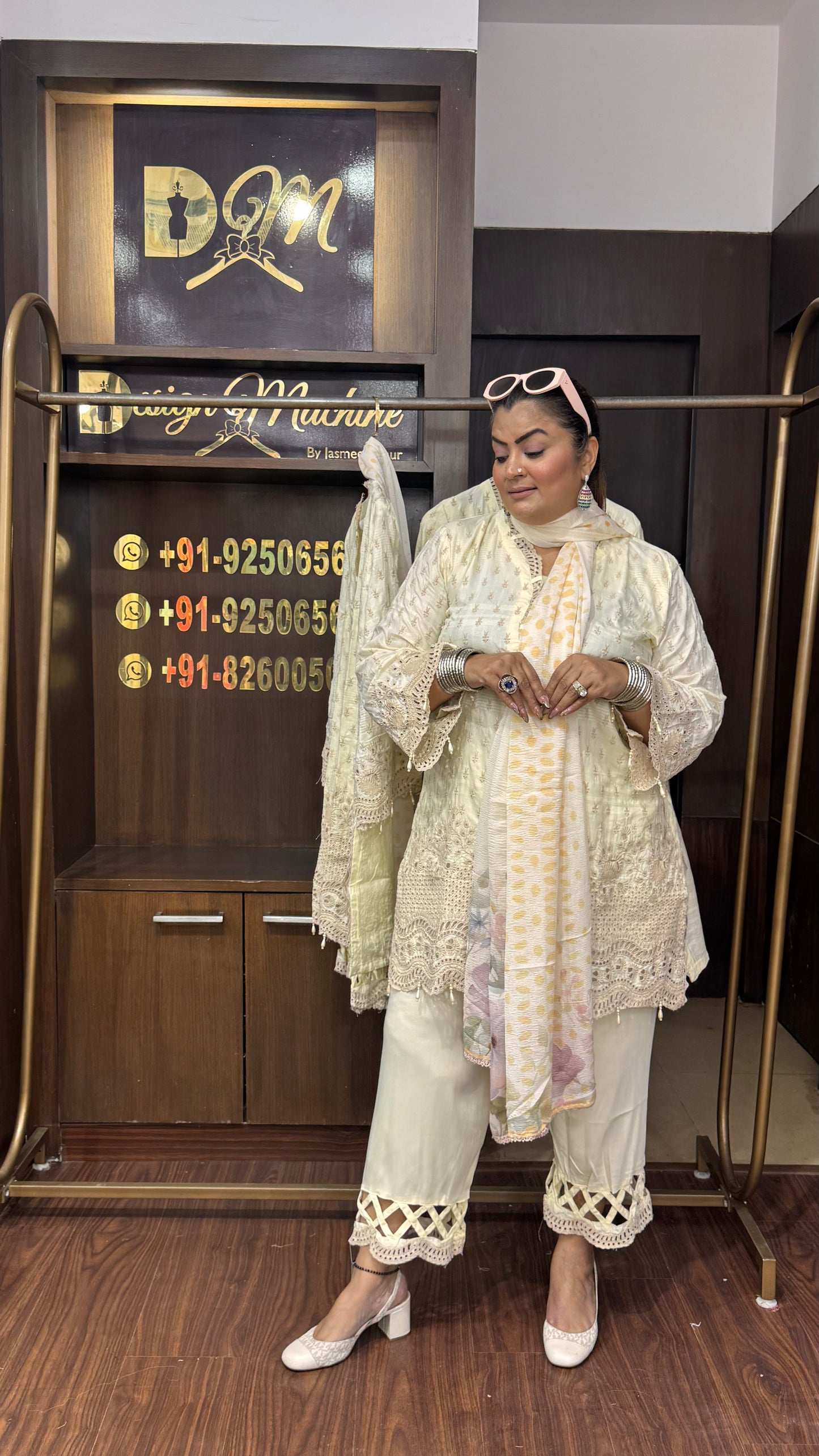 Nayra (Pakistani Suit)