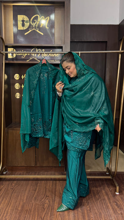Riwaayat (Pakistani Suit)