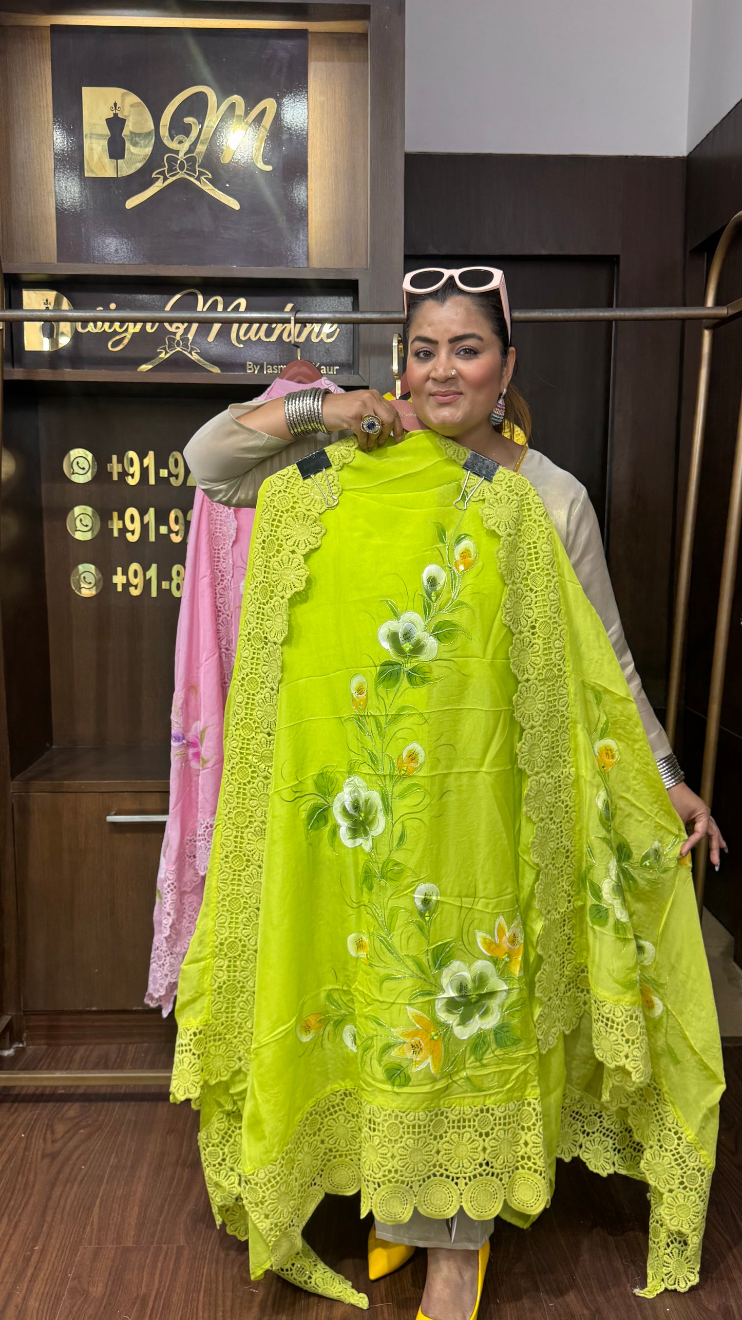 Aabroo (Unstitch Suit)