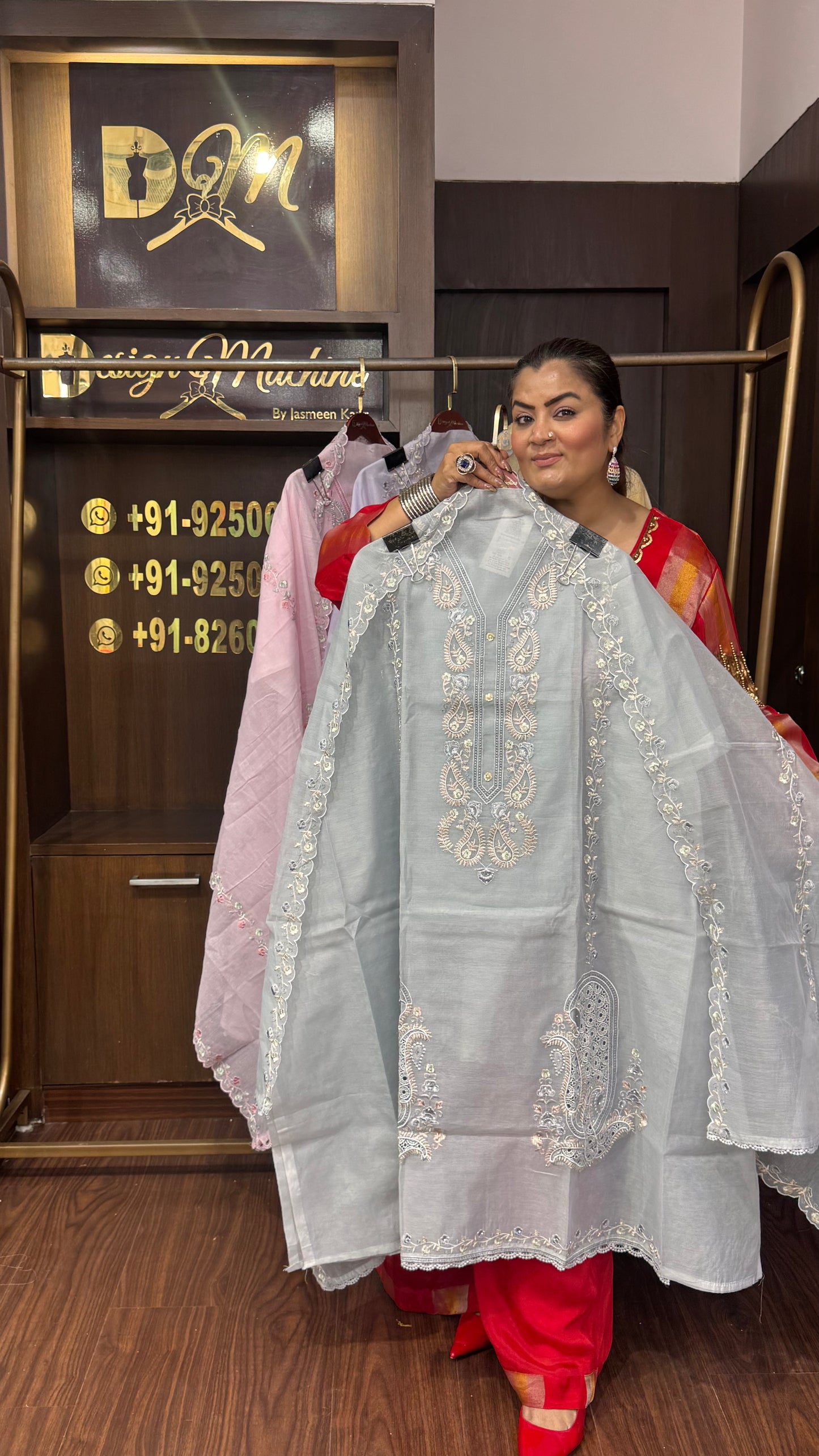 Nazakat (Unstitched Suit)