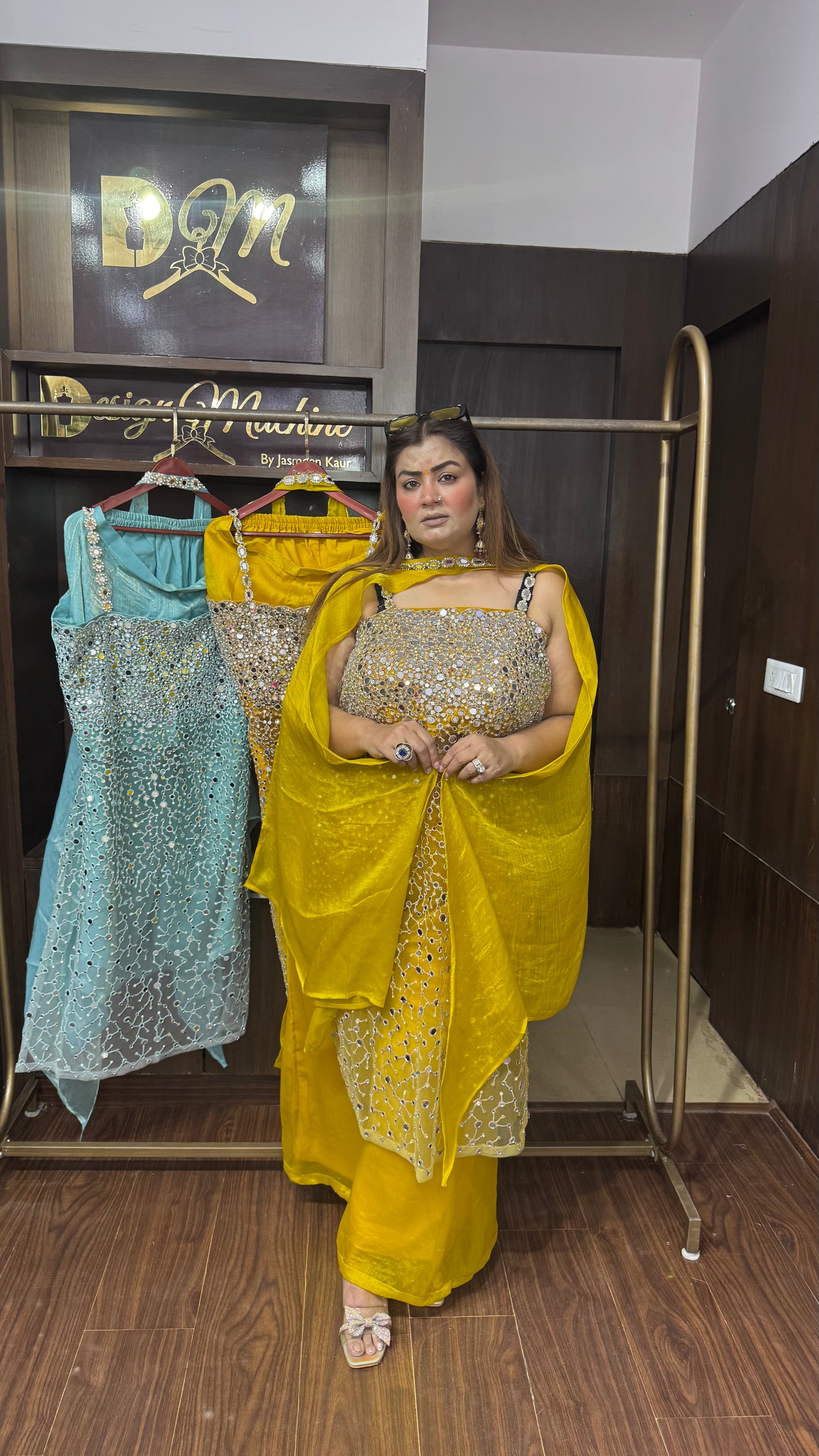 Noor-e-Glass Tissue Suit