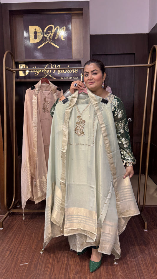 Mira (Unstitch Suit)