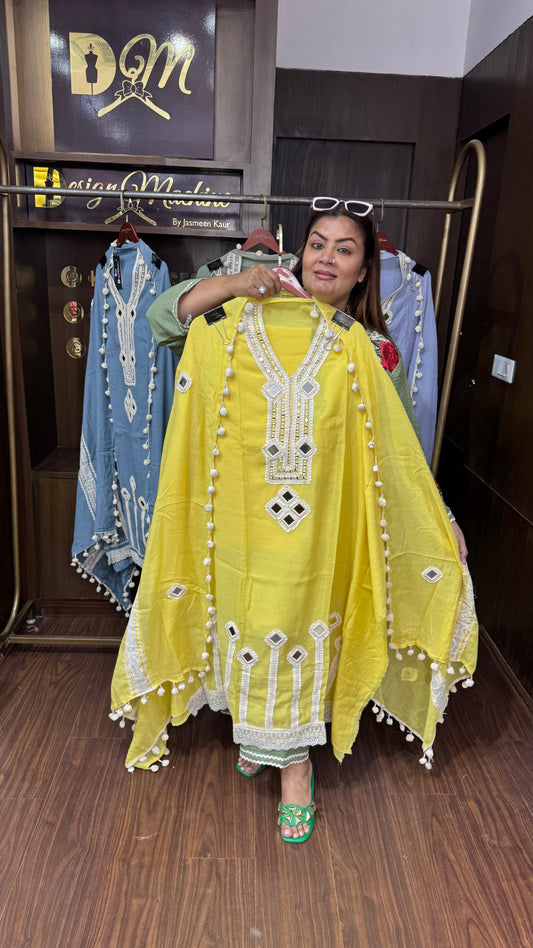 Kairavi (Malmal Cotton Unstitch Suit)
