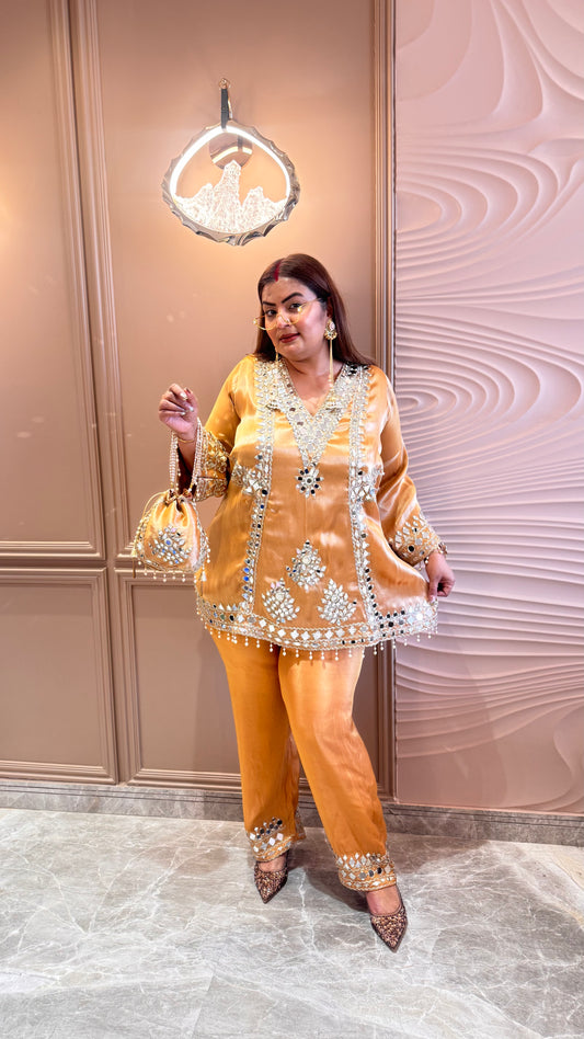 Zareen (Silk Cordset)