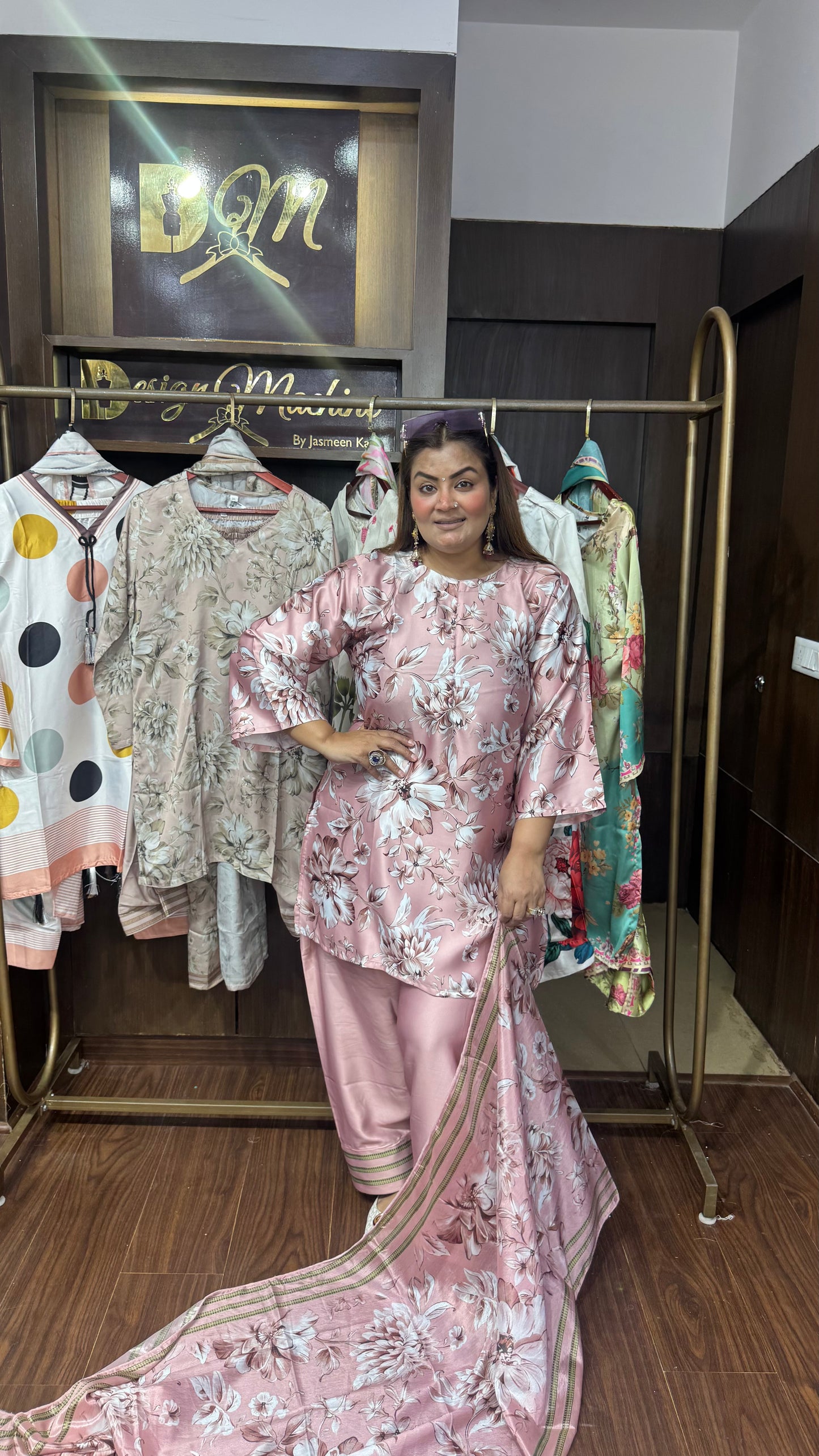 Aavya Pure Crepe Suit