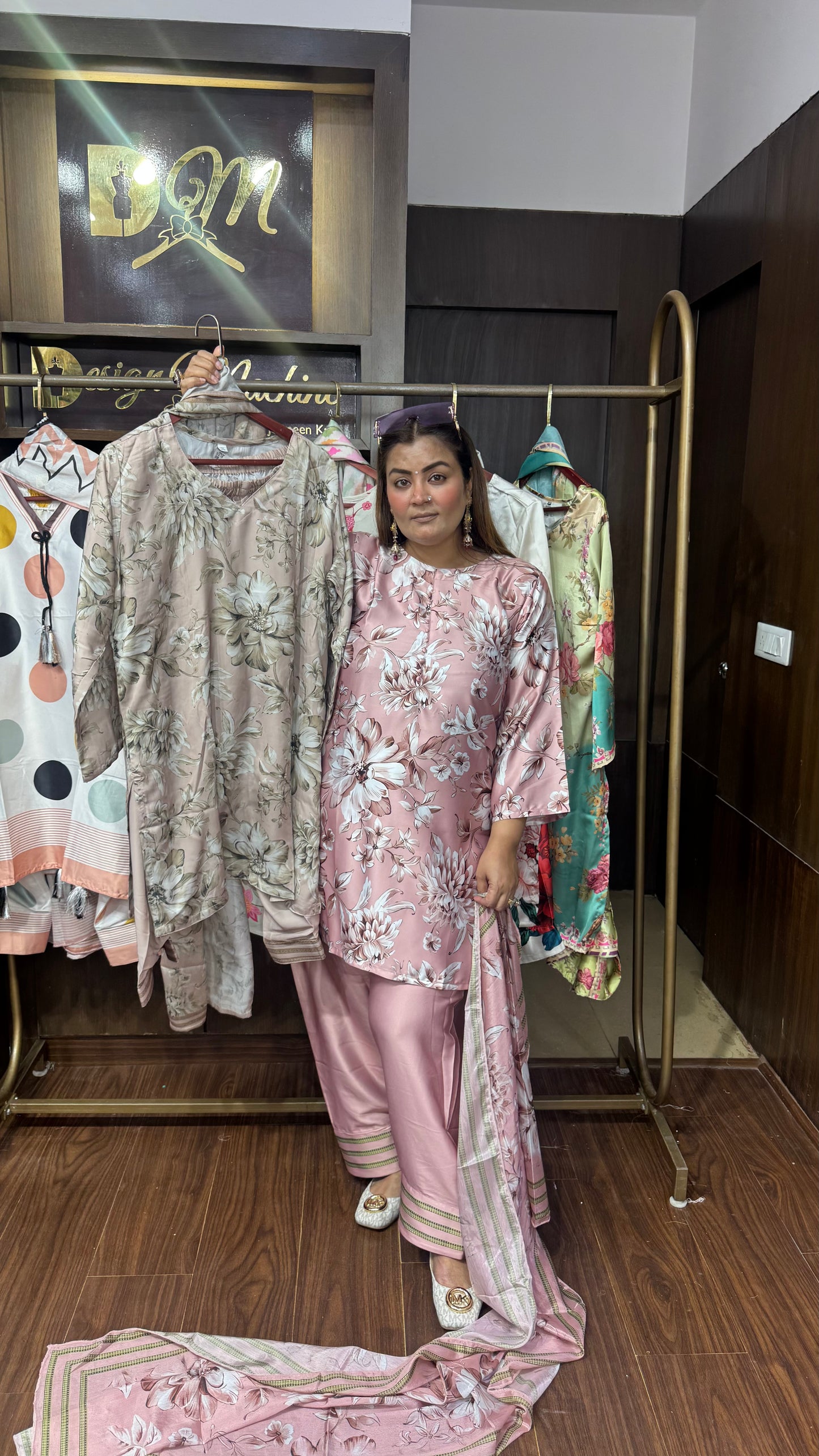 Aavya Pure Crepe Suit