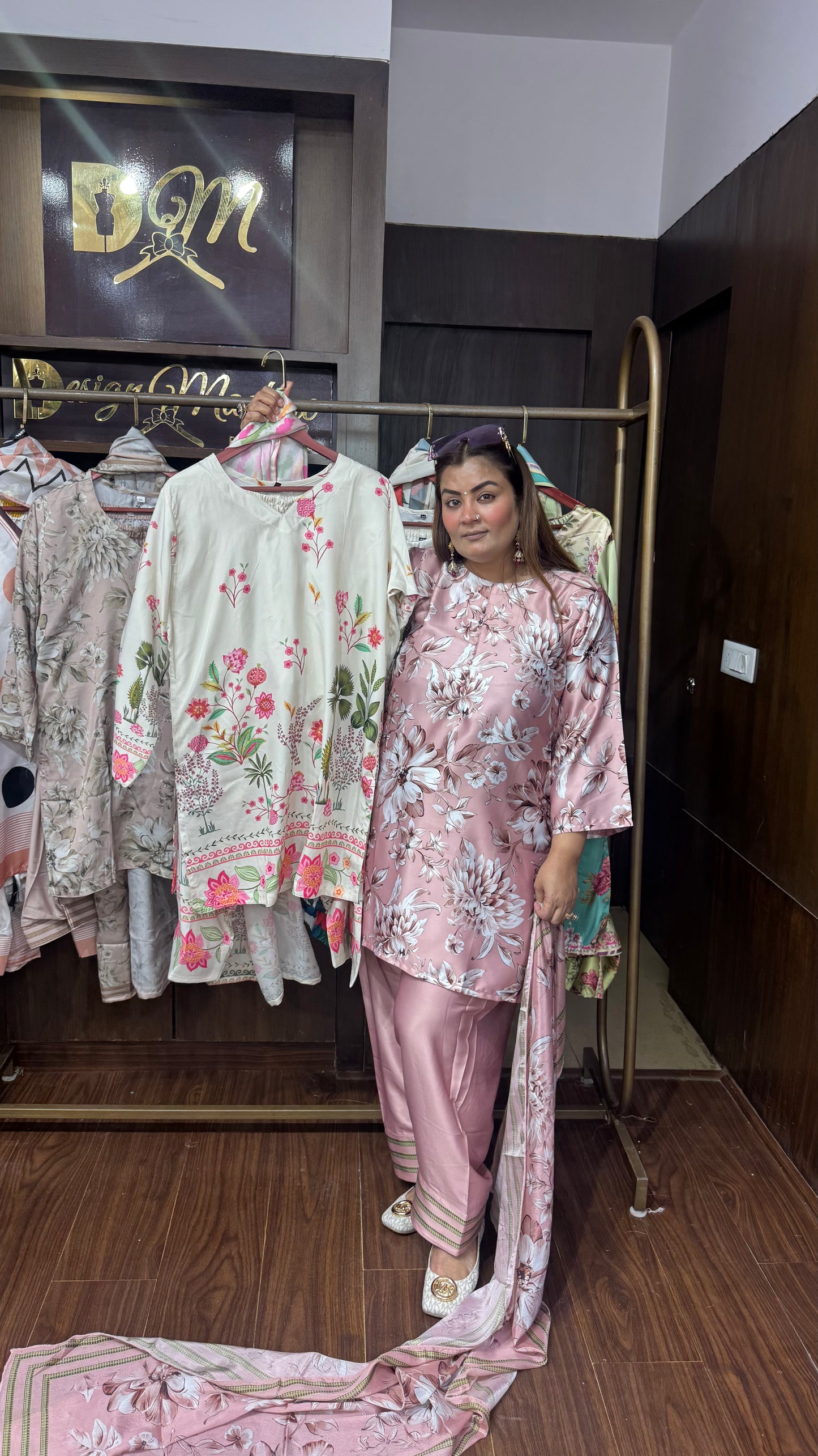 Aavya Pure Crepe Suit